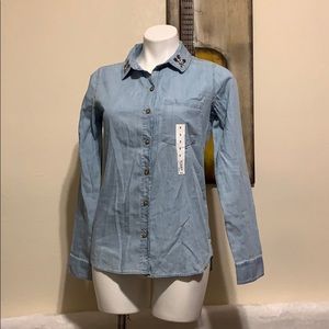 Perfect Shirt! NWT.